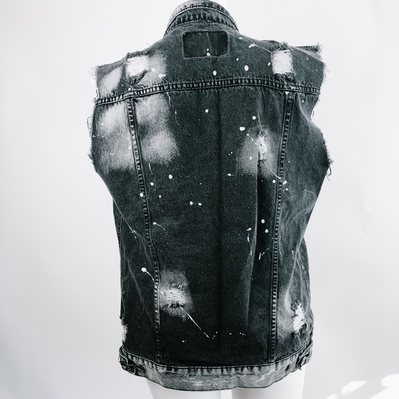Carbon Tops - Gray Super Distressed Frayed Edge Painted Vest